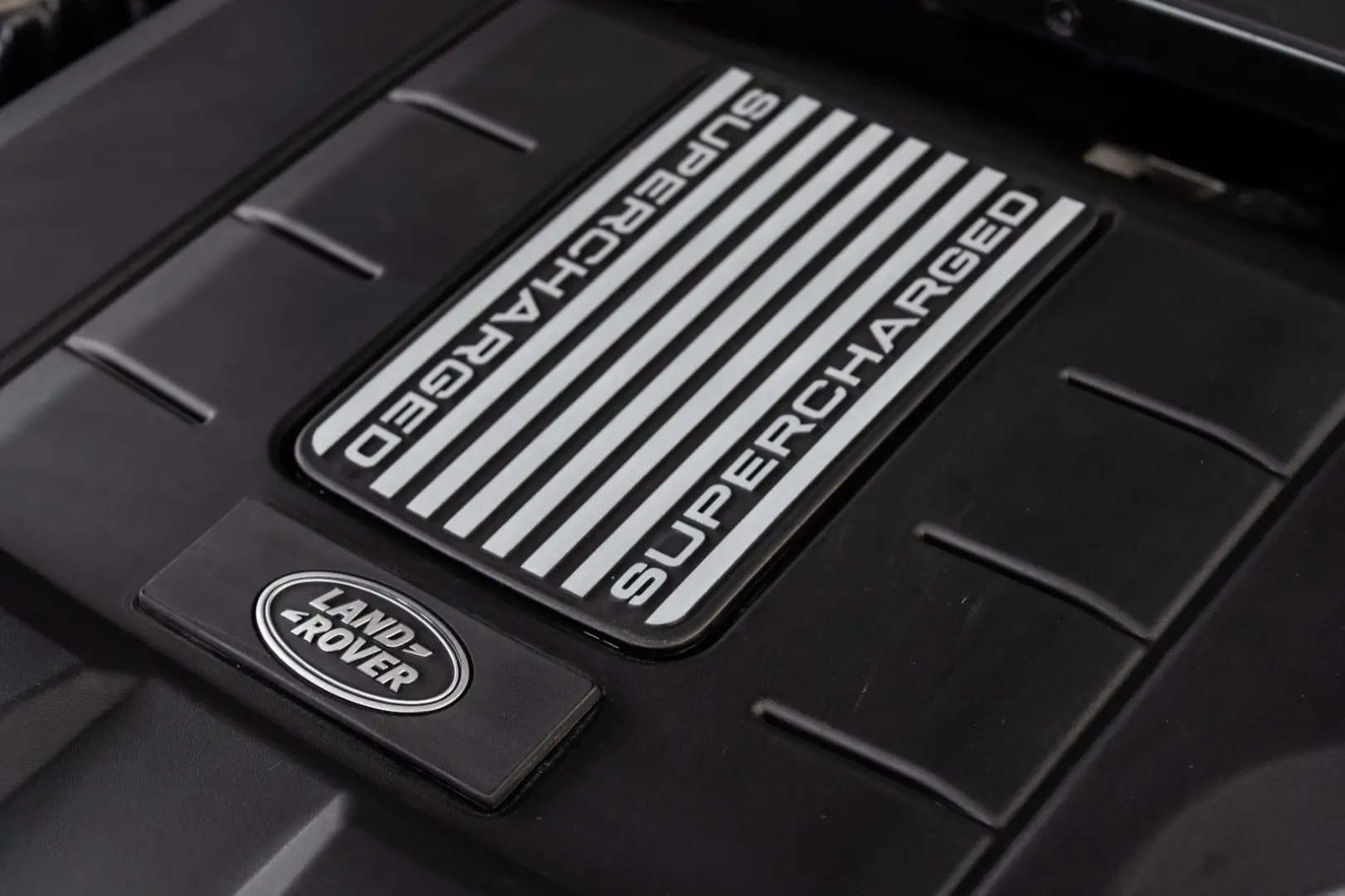 Defender 110 V8 Carpathian Edit. MATRIX MERIDIAN