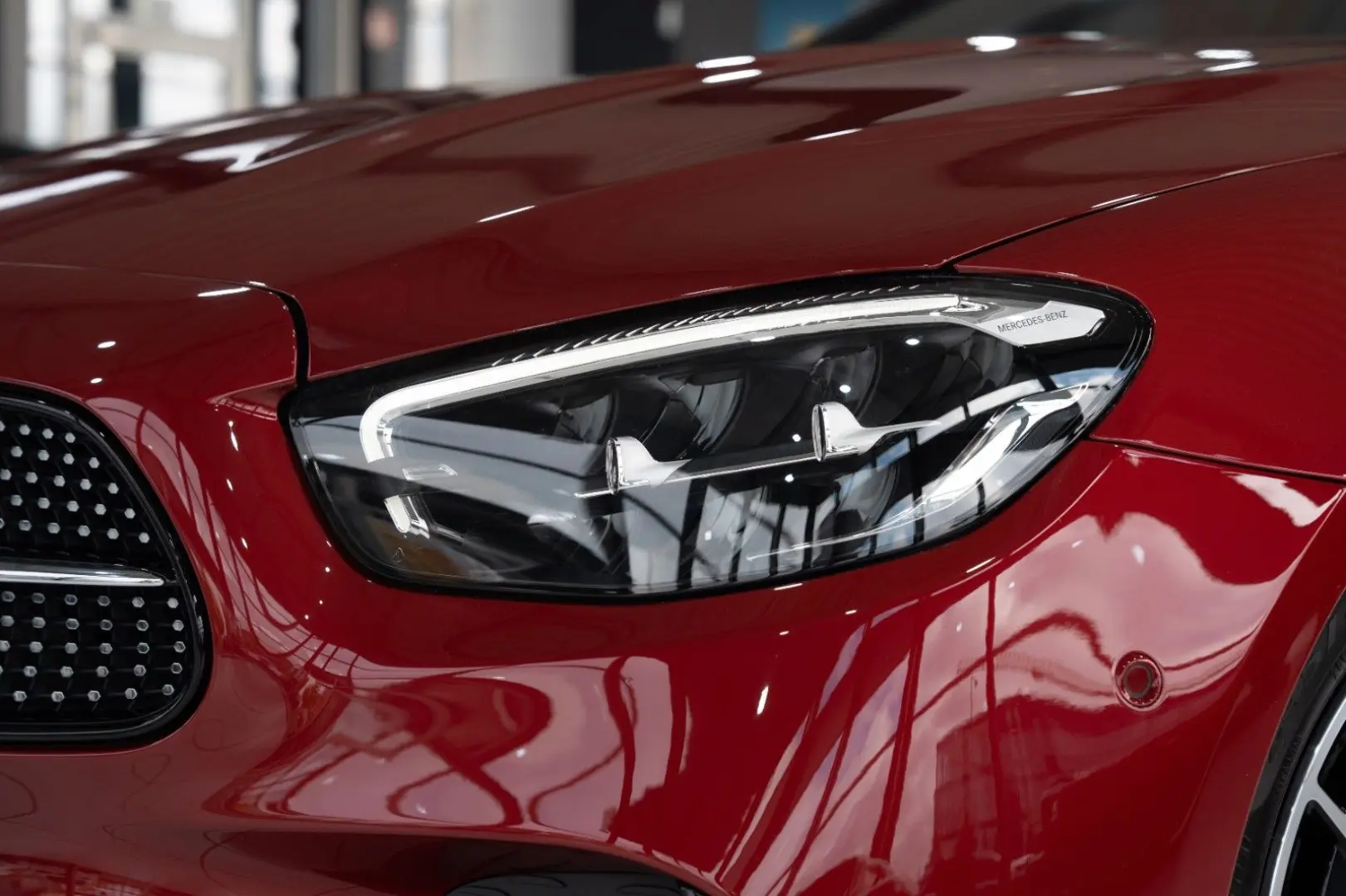 E 220 d Cabrio AMG-LINE NIGHT HEAD.UP LEDER 1.HD