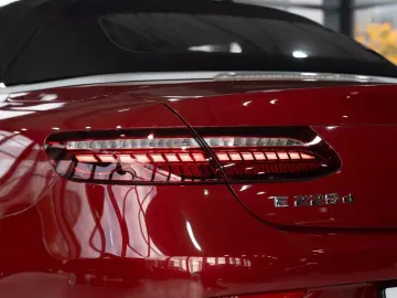 E 220 d Cabrio AMG-LINE NIGHT HEAD.UP LEDER 1.HD