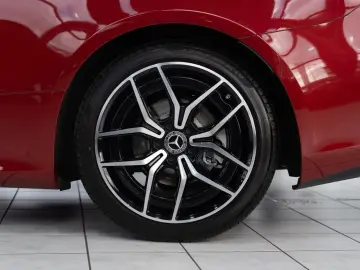 E 220 d Cabrio AMG-LINE NIGHT HEAD.UP LEDER 1.HD