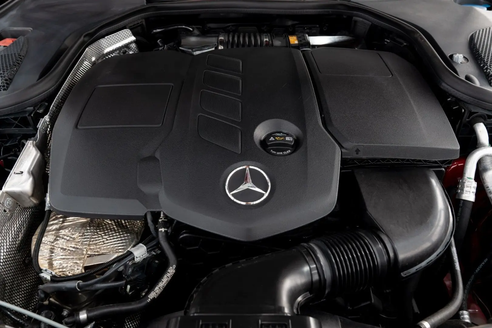 E 220 d Cabrio AMG-LINE NIGHT HEAD.UP LEDER 1.HD
