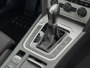 Volkswagen Passat 2.0 TDI DSG Comfortline