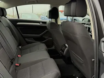 Volkswagen Passat 2.0 TDI DSG Comfortline