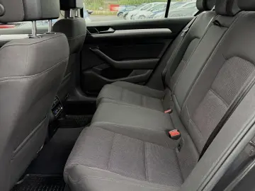Volkswagen Passat 2.0 TDI DSG Comfortline