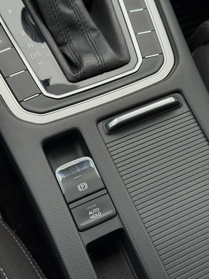 Volkswagen Passat 2.0 TDI DSG Comfortline