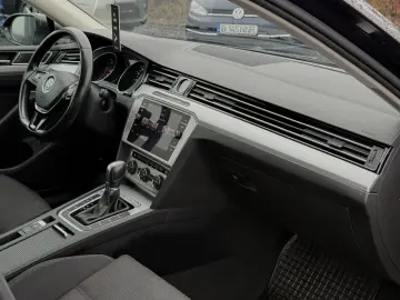 Volkswagen Passat 2.0 TDI DSG Comfortline