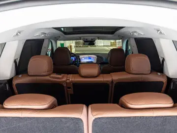 Mercedes-Benz GLS 450d 4M DESIGNO PANO MASSAGE 23