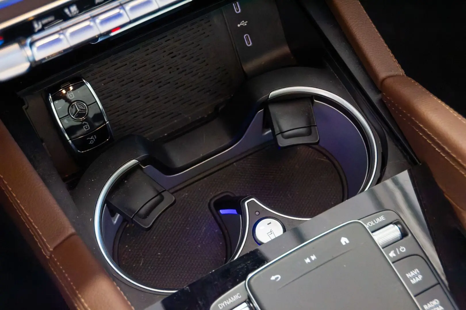 Mercedes-Benz GLS 450d 4M DESIGNO PANO MASSAGE 23