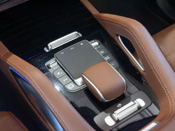 Mercedes-Benz GLS 450d 4M DESIGNO PANO MASSAGE 23