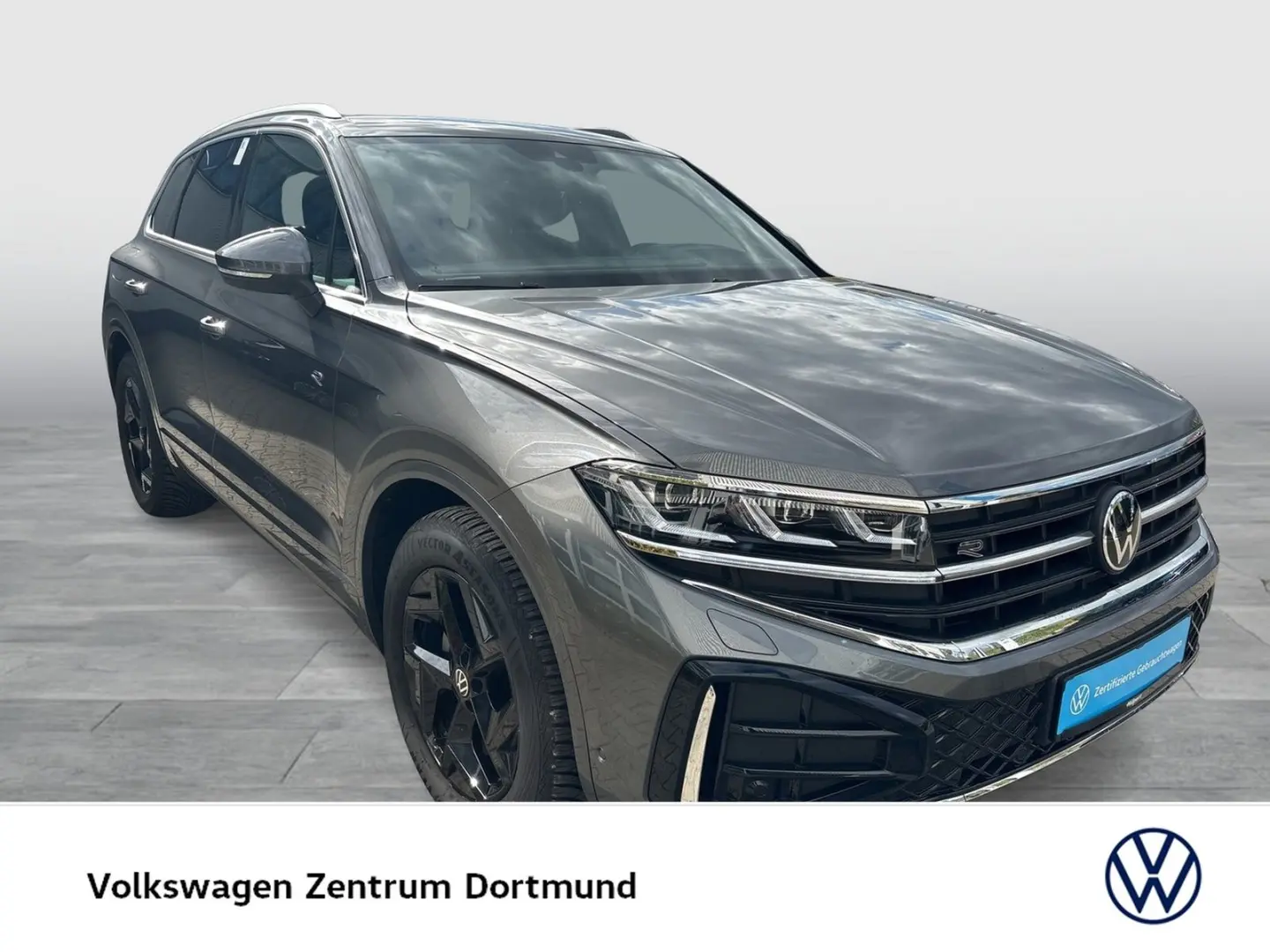 Touareg V6 R-LINE NEUES MODELL AHK CAM ACC LM19