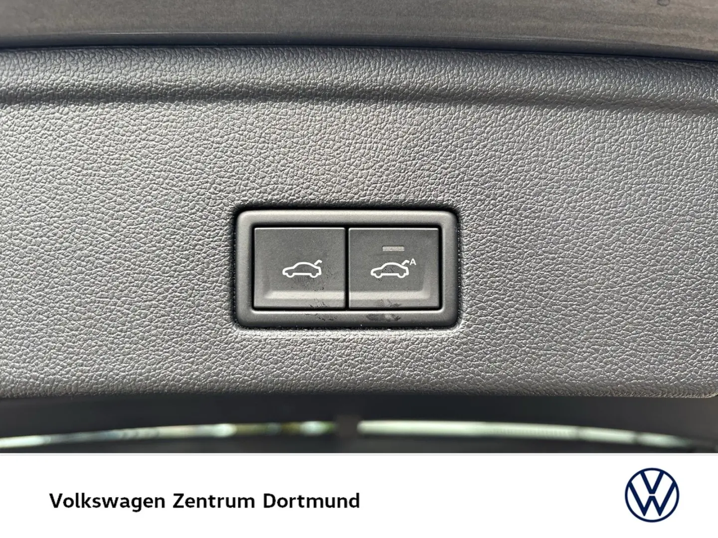 Touareg V6 R-LINE NEUES MODELL AHK CAM ACC LM19