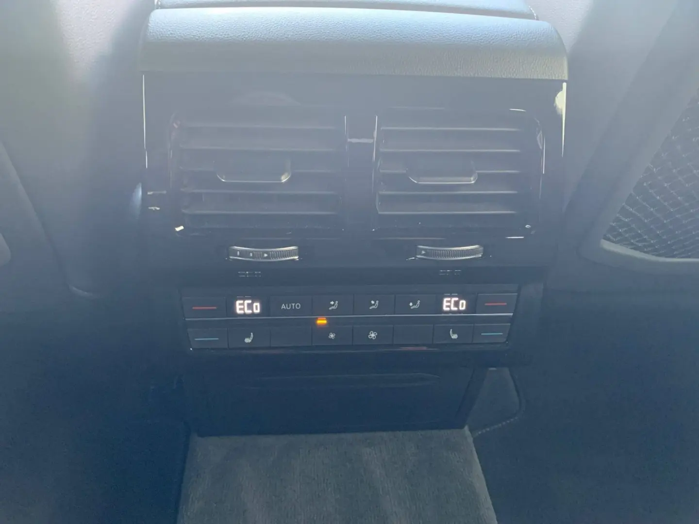 Touareg 3.0 TDI 4M R-LINE IQ.LIGHT AHK LUFT RFK