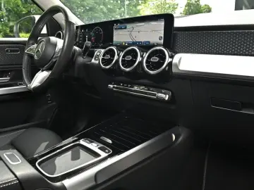 Mercedes-Benz GLB 220 4Matic Progressive Advanced LED Pano