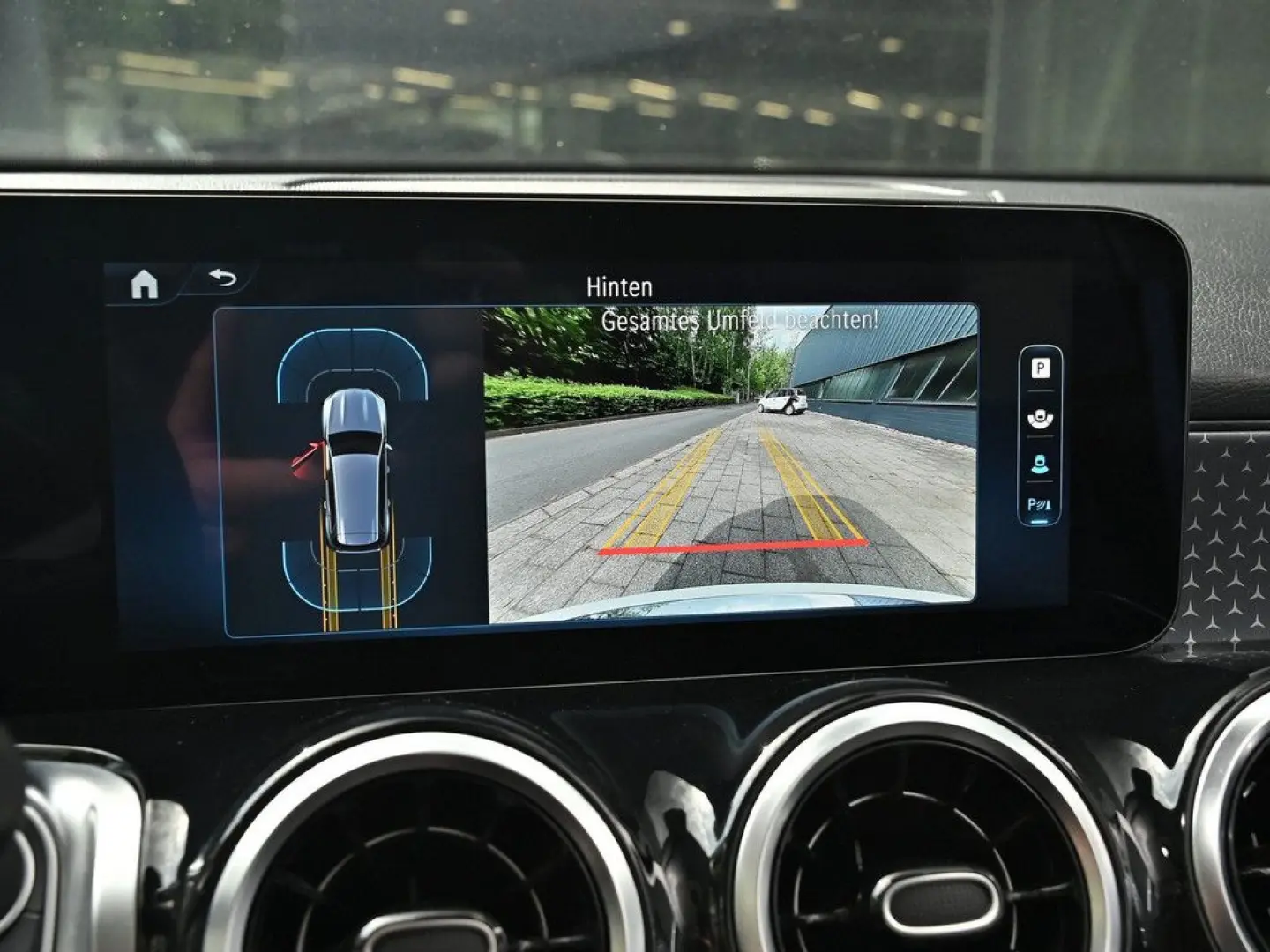 Mercedes-Benz GLB 220 4Matic Progressive Advanced LED Pano