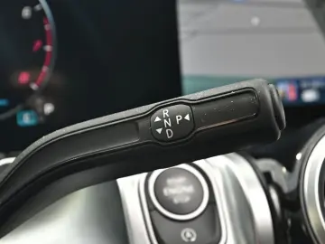 Mercedes-Benz GLB 220 4Matic Progressive Advanced LED Pano