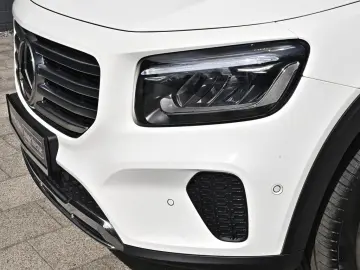 Mercedes-Benz GLB 220 4Matic Progressive Advanced LED Pano
