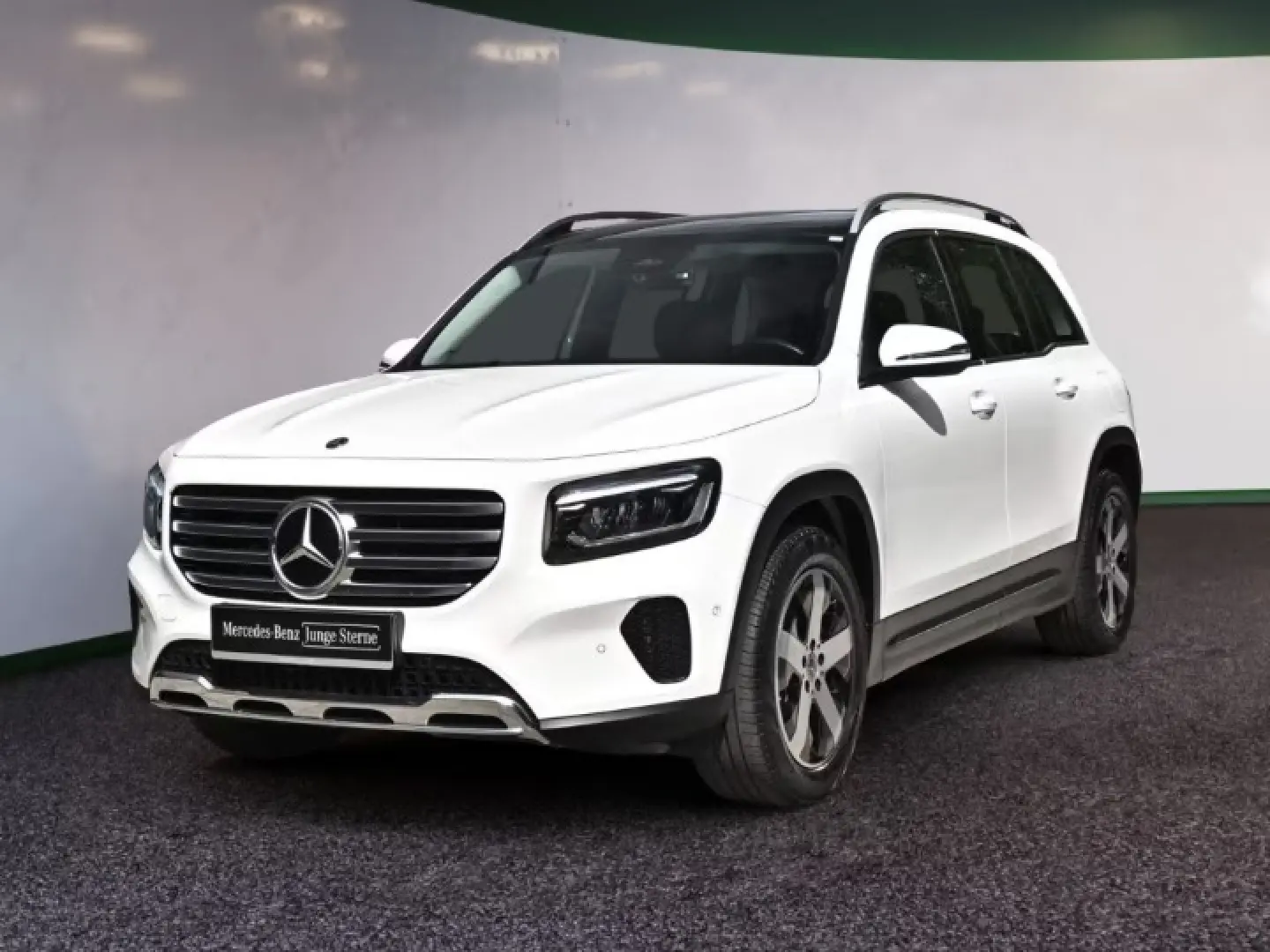 Mercedes-Benz GLB 220 4Matic Progressive Advanced LED Pano