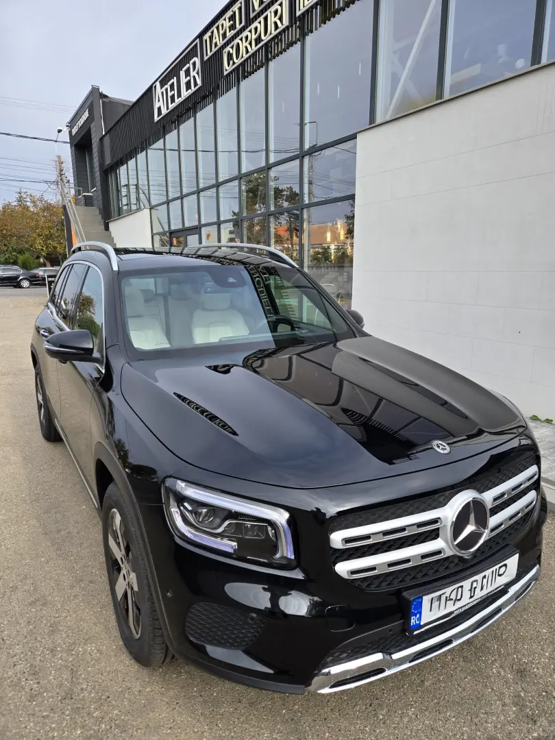 Mercedes-Benz GLB 200