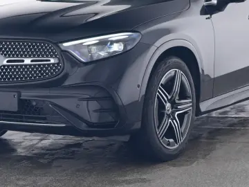 GLC 300 4M AMG PANO HUD DIGITALL AHK MEMORY 360