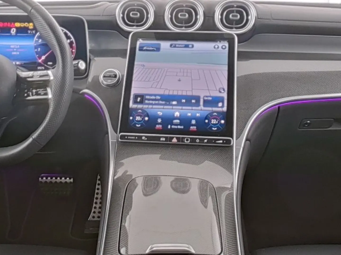 GLC 300 4M AMG PANO HUD DIGITALL AHK MEMORY 360