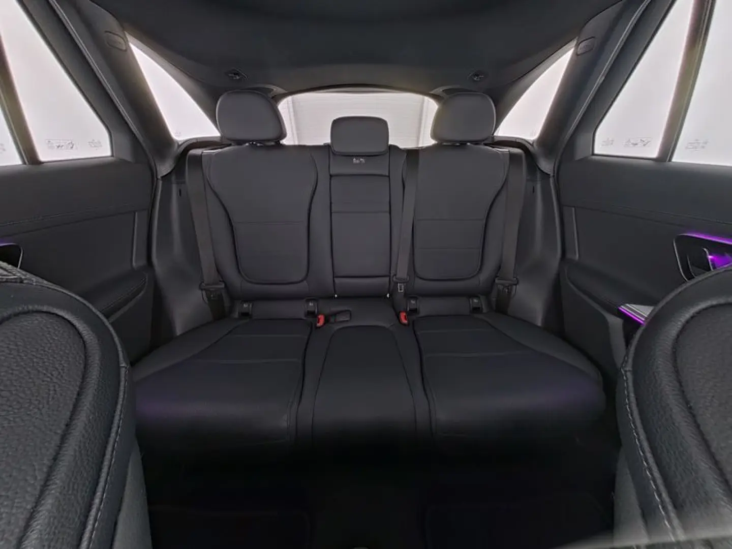 GLC 300 4M AMG PANO HUD DIGITALL AHK MEMORY 360