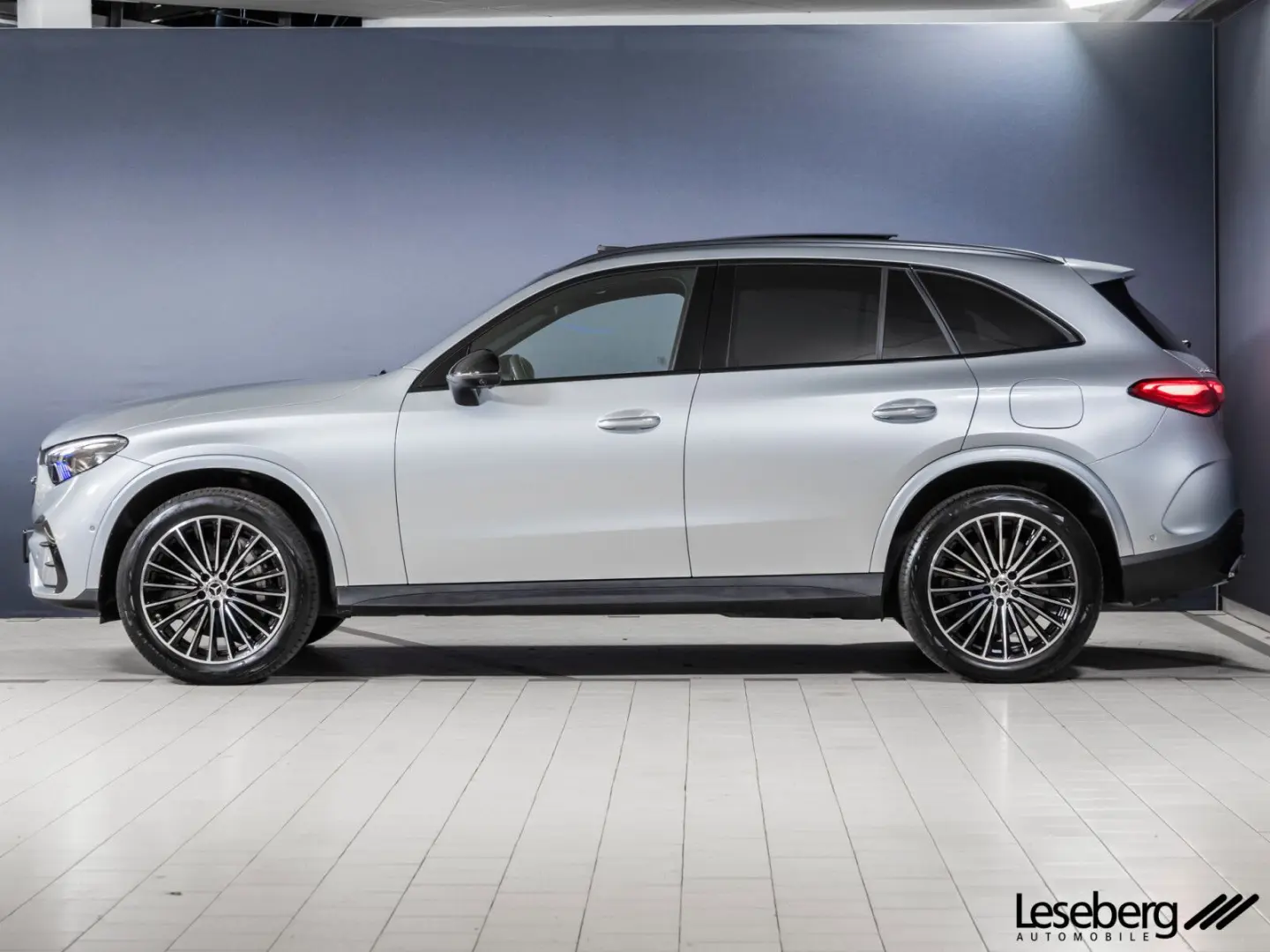 GLC 300 de 4M AMG DIG.LIGHT AHK Pano Distro HUD