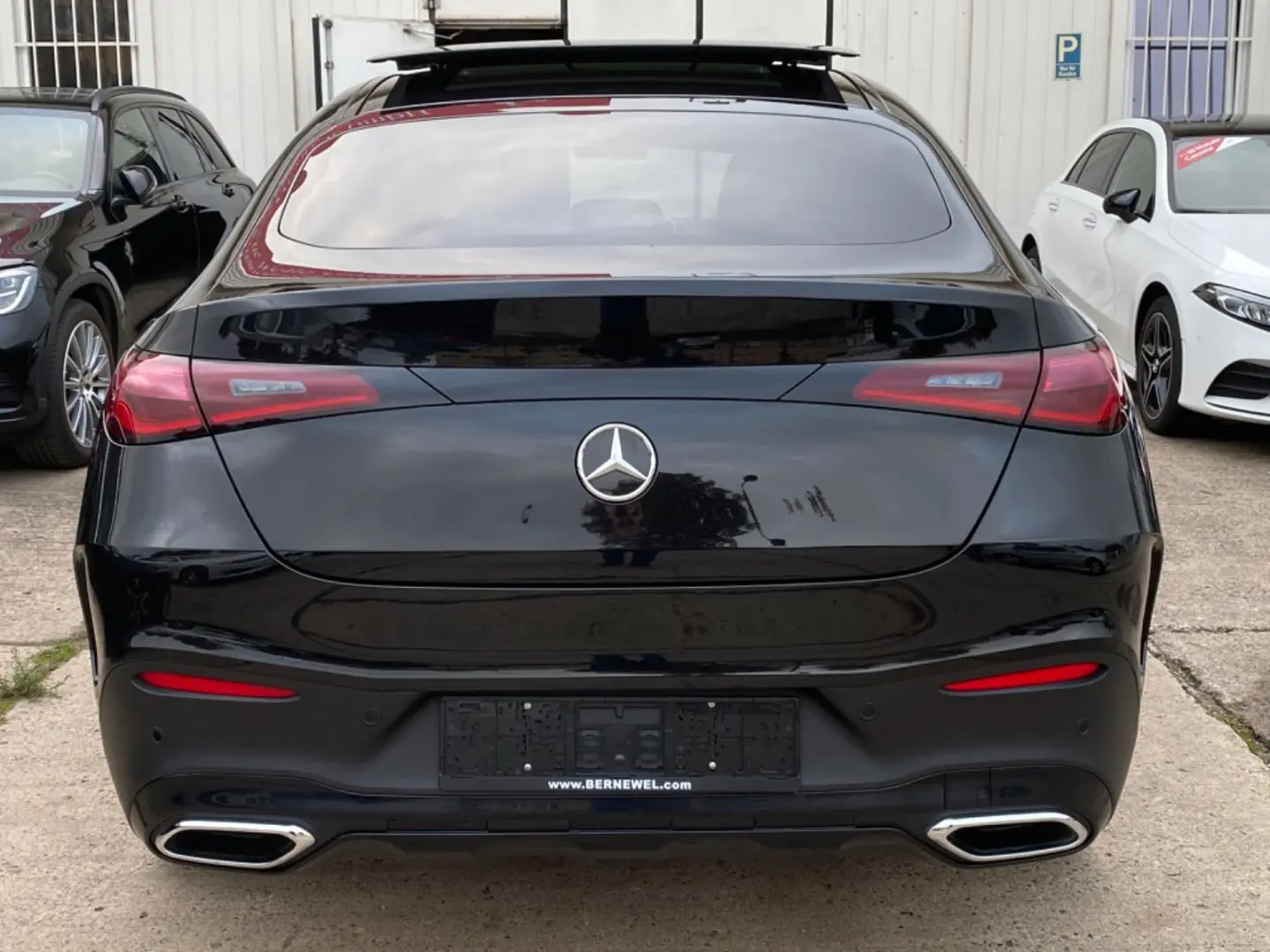 GLC300d AMG Coupe 4M_Massage_Digital_HuD_360_Key