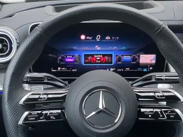 GLC300d AMG Coupe 4M_Massage_Digital_HuD_360_Key