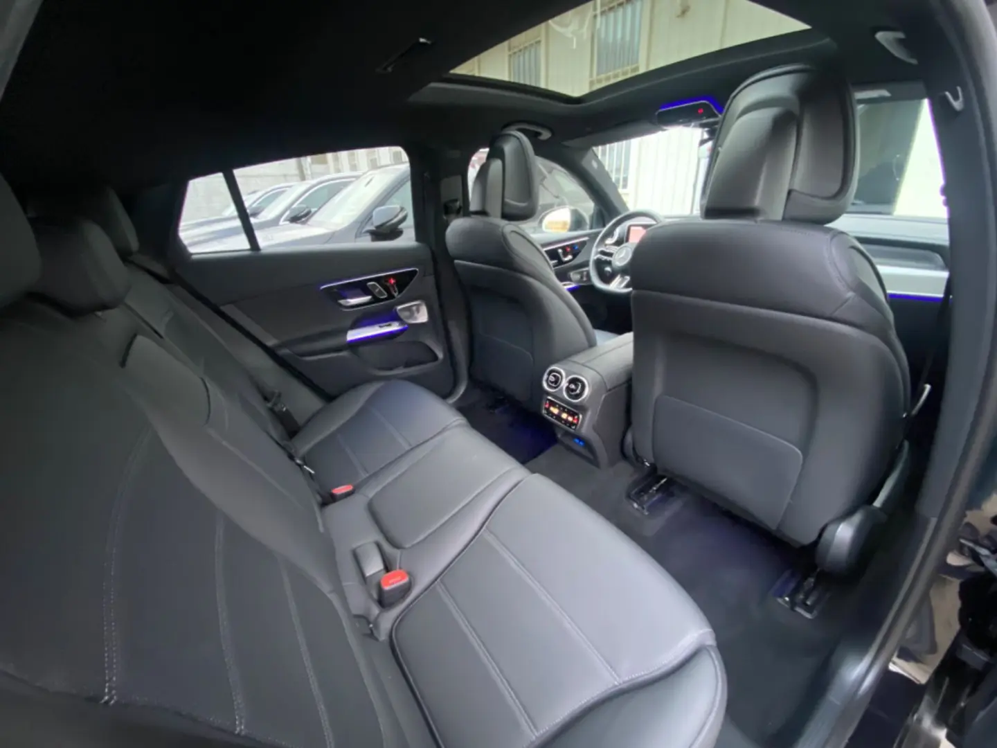 GLC300d AMG Coupe 4M_Massage_Digital_HuD_360_Key