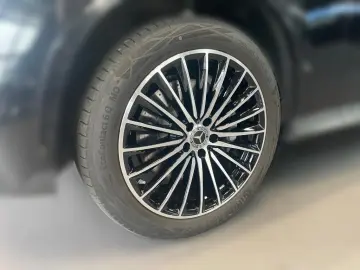 GLC 300 e 4M Coupe AMG PANO AHK AIRMATIC HUD