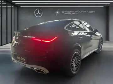 GLC 300 e 4M Coupe AMG PANO AHK AIRMATIC HUD