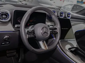 GLC 450 d 4M AMG-Sport Pano Burm HUD Stdhz AHK