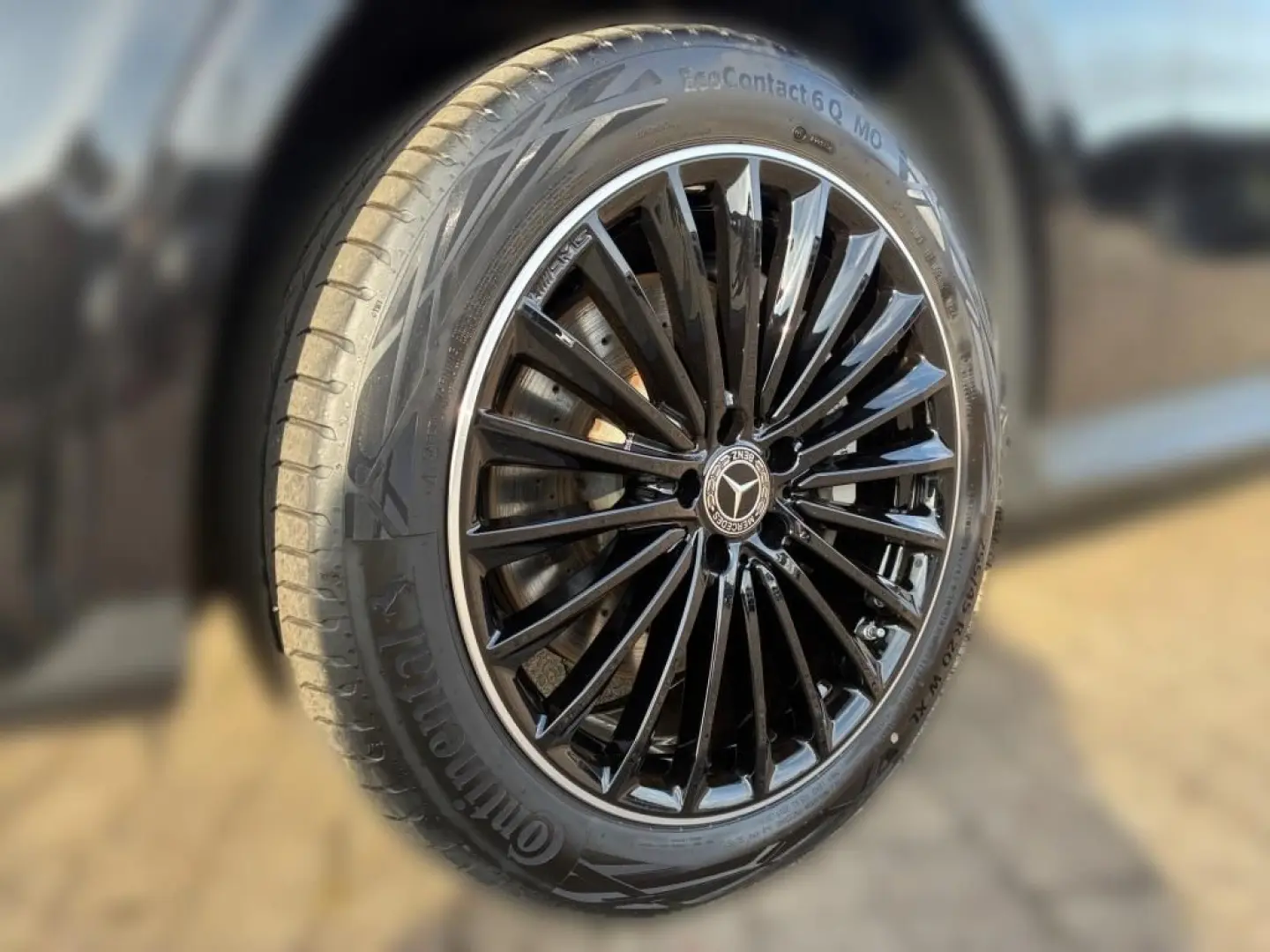 GLC 400 e 4M AMG HUD AHK Pano. Digi.Li. Sitzbel.