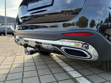 GLC 400 e 4M AMG HUD AHK Pano. Digi.Li. Sitzbel.