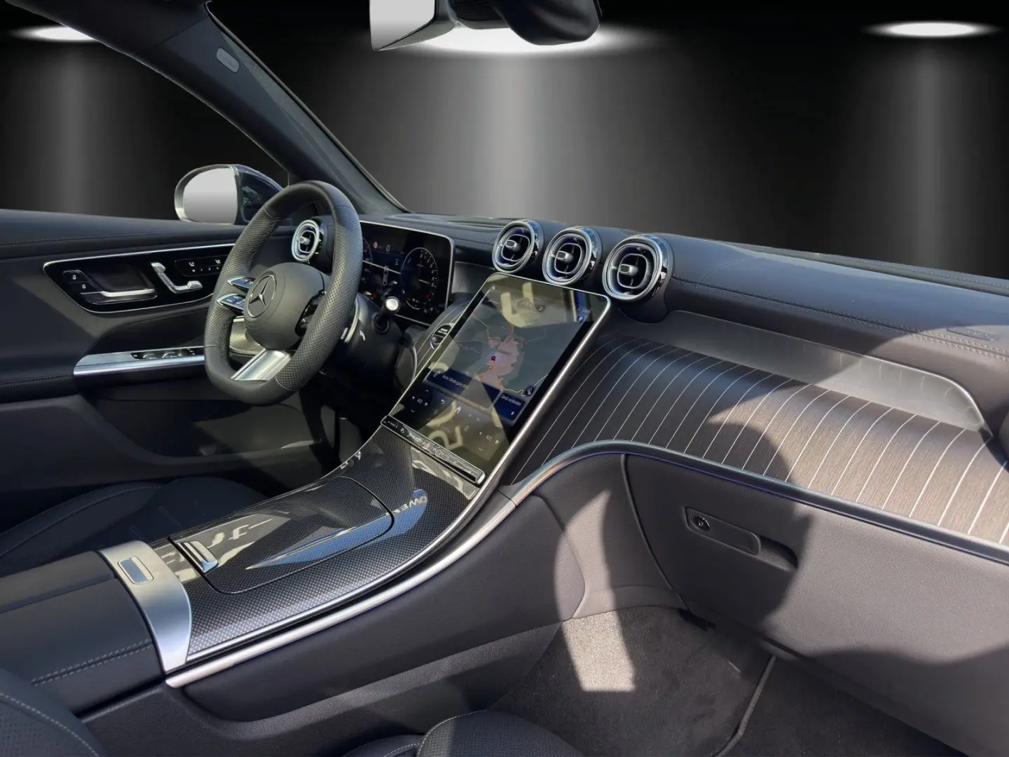 GLC400e Cpé AMG Prem  AIRMATIC Sitzkli AHK DISTR