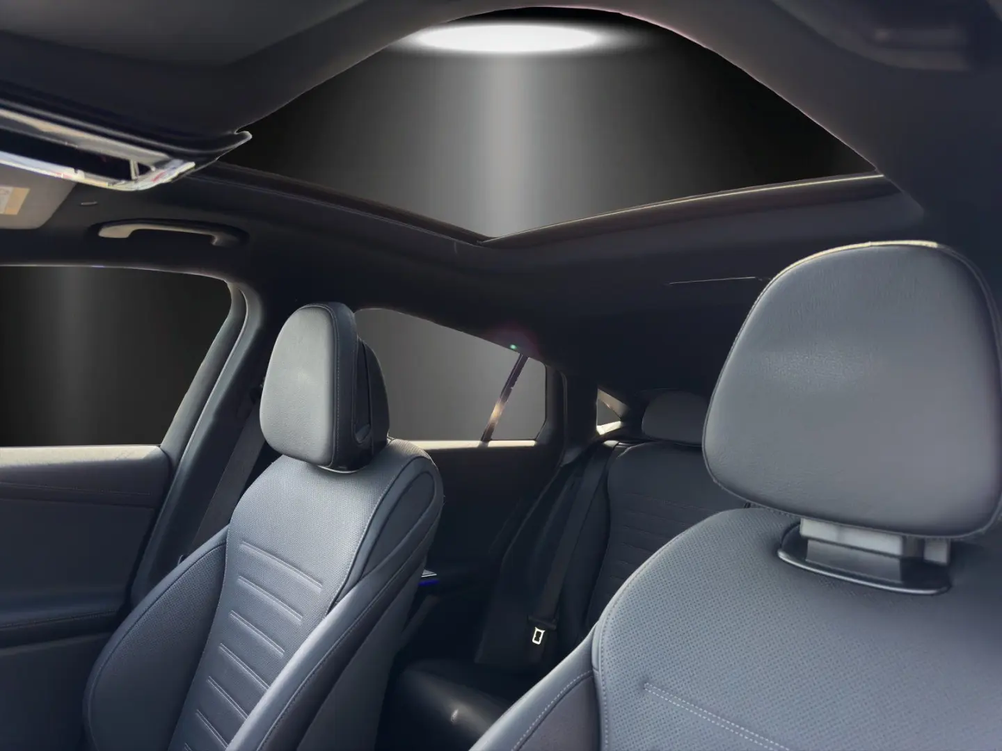 GLC400e Cpé AMG Prem  AIRMATIC Sitzkli AHK DISTR