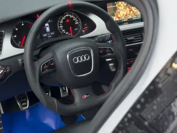 Audi A4 Quattro Spine Panoramic Incalzire Unghi Mort