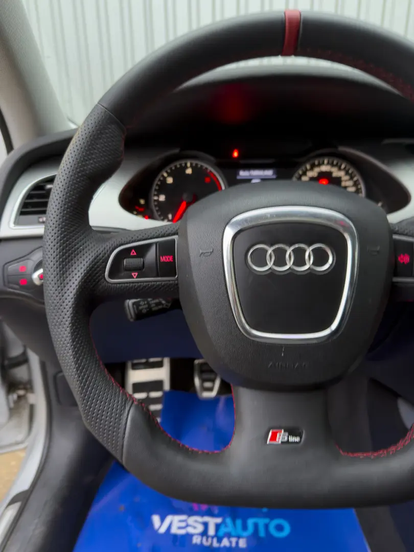 Audi A4 Quattro Spine Panoramic Incalzire Unghi Mort