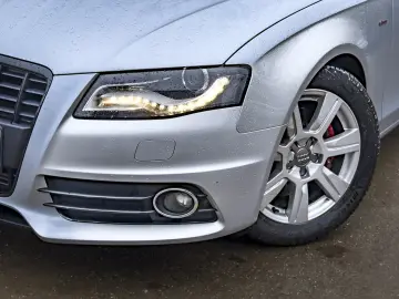 Audi A4 Quattro Spine Panoramic Incalzire Unghi Mort