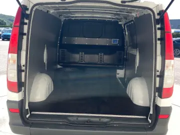 Mercedes-Benz Vito 113CDI LUNG