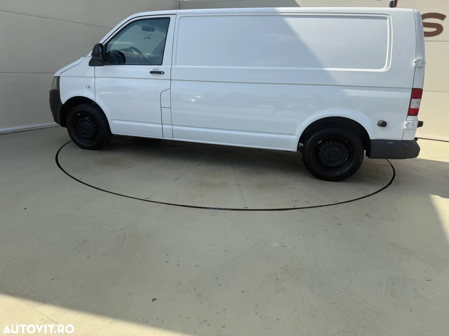 Volkswagen T5 2.0 TDI LUNG 140 CP