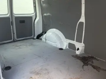 Volkswagen T5 2.0 TDI LUNG 140 CP