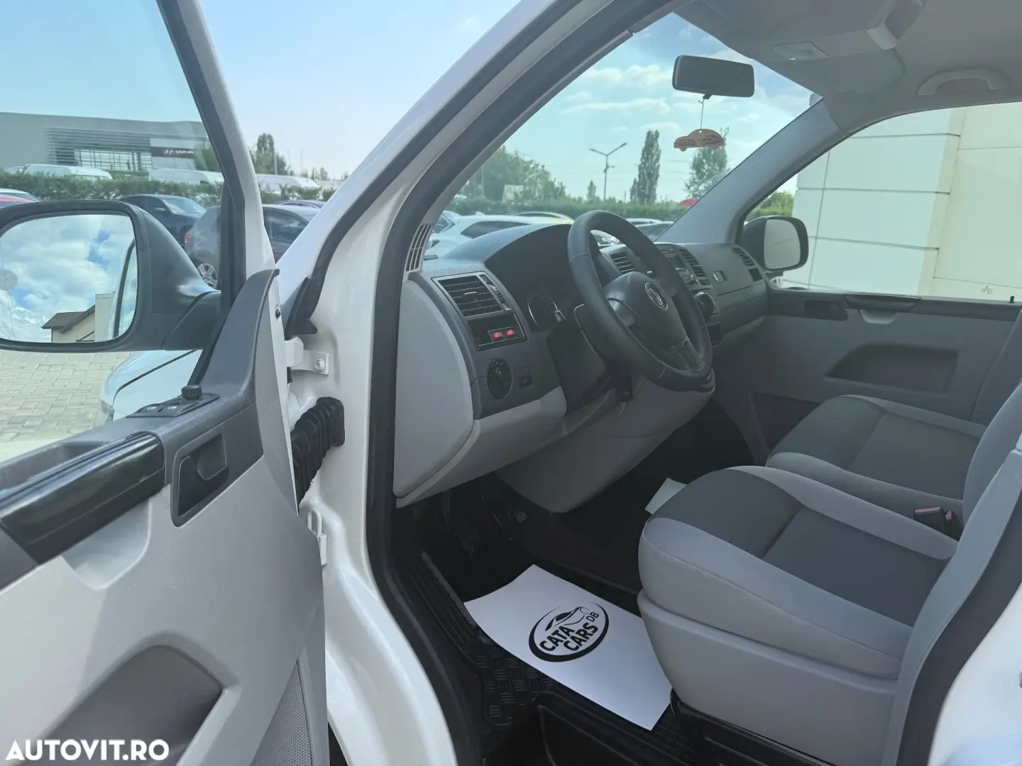 Volkswagen T5 2.0 TDI LUNG 140 CP