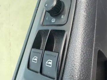 Volkswagen T5 2.0 TDI LUNG 140 CP