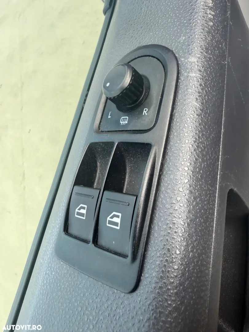 Volkswagen T5 2.0 TDI LUNG 140 CP