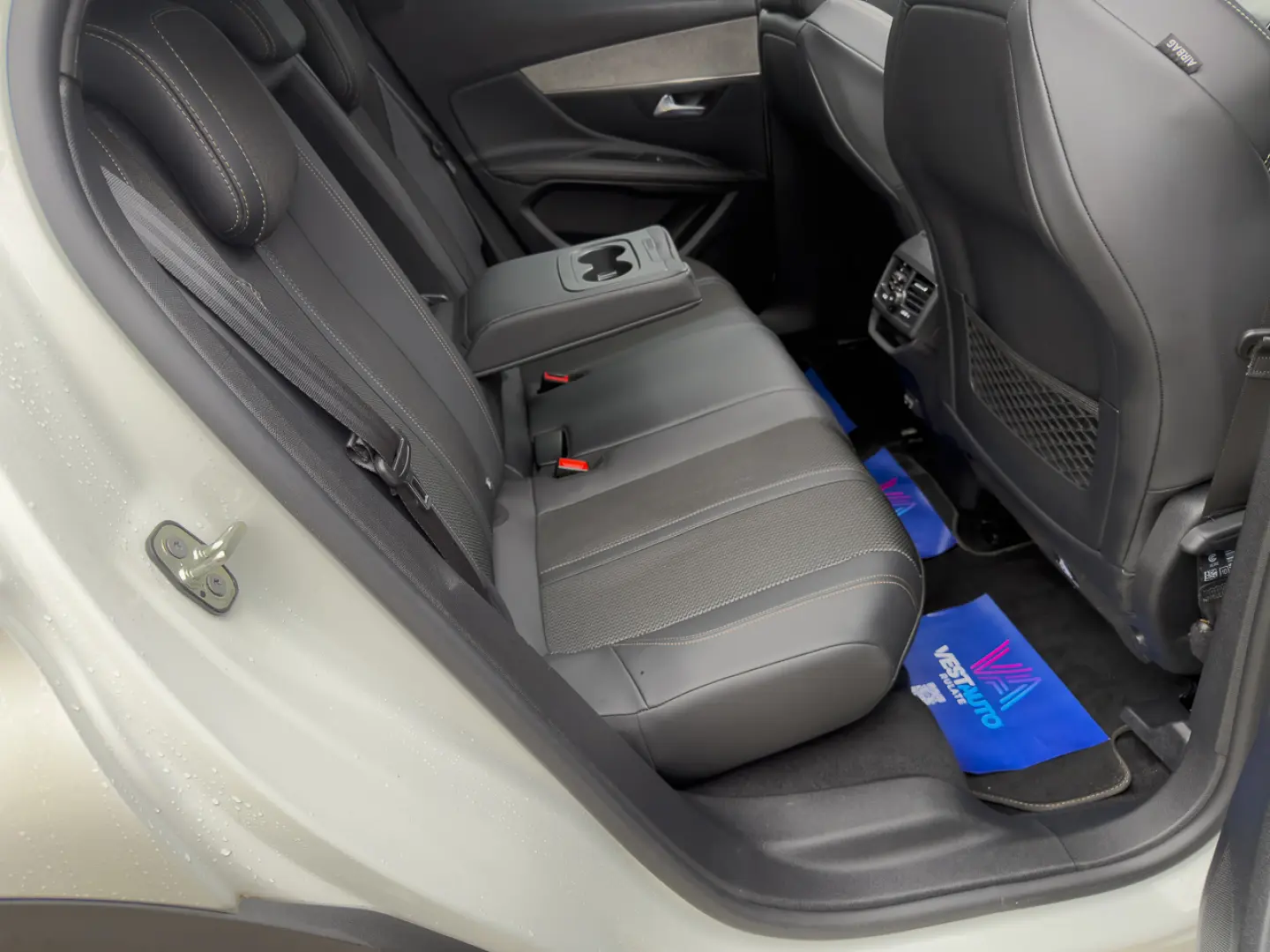 Peugeot 3008 GT Încălzire Panoramic Navi Camera ACC