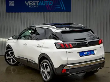 Peugeot 3008 GT Încălzire Panoramic Navi Camera ACC