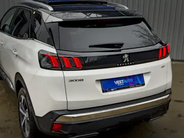 Peugeot 3008 GT Încălzire Panoramic Navi Camera ACC