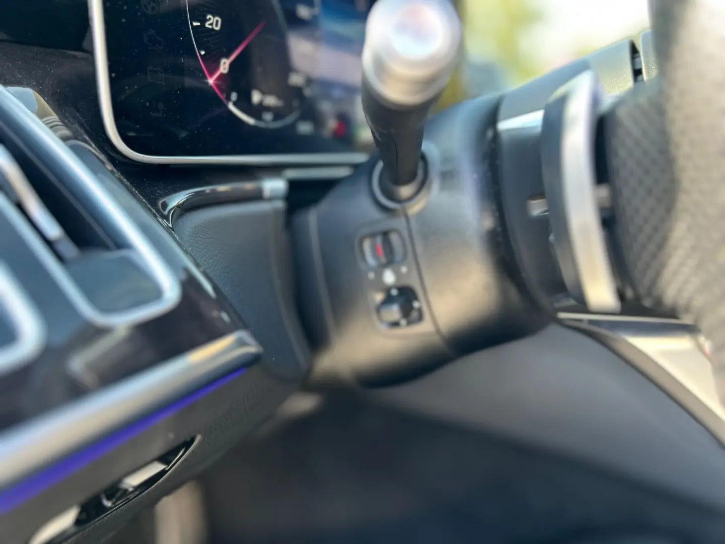 S580e AMG Lang -HUD-Pano-4xBelüSitz-FondTV-360K