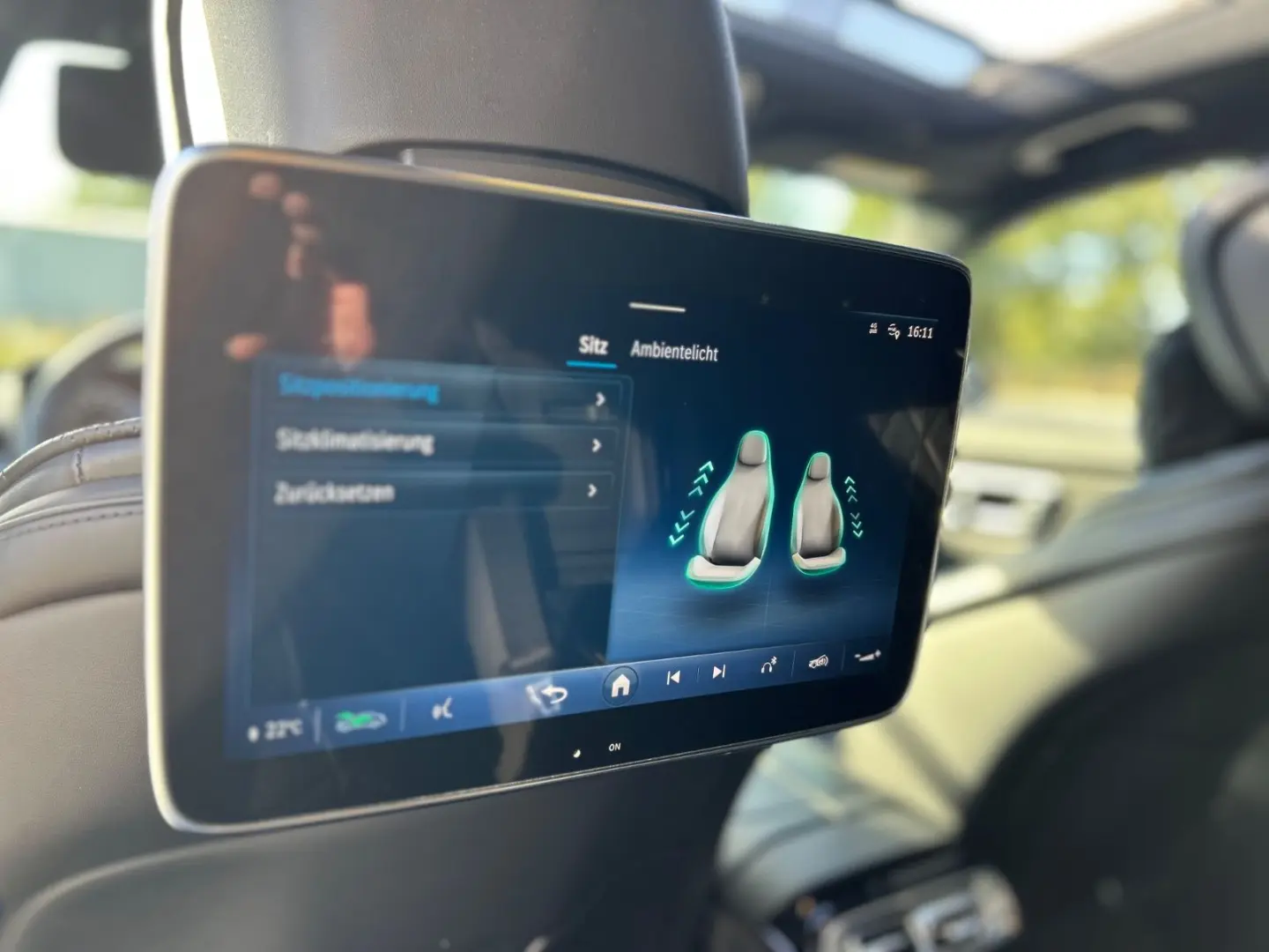 S580e AMG Lang -HUD-Pano-4xBelüSitz-FondTV-360K